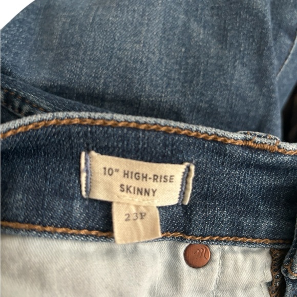 Madewell - Petite 10" High-Rise Skinny Jeans in Wendover Wash-Size 23P - Picture 10 of 12